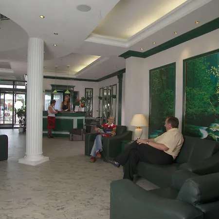 ホテル Landgasthof & Waldow 3*