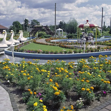 ホテル Landgasthof & Waldow 3*