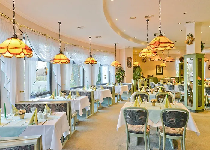 Hotel Landgasthof & Waldow 3*